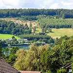 Sauerland Am Hennesee Дом отдыха Мешеде