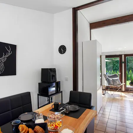 Sauerland Am Hennesee بيت للعطل *